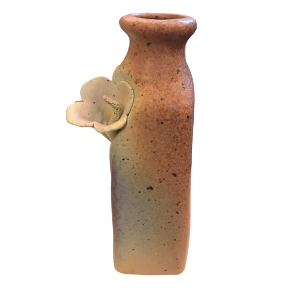 Owl Creek Pottery Figural Lily Flower Bottle Vase 7” Airbrush Doug Cornett - Picture 2 of 12